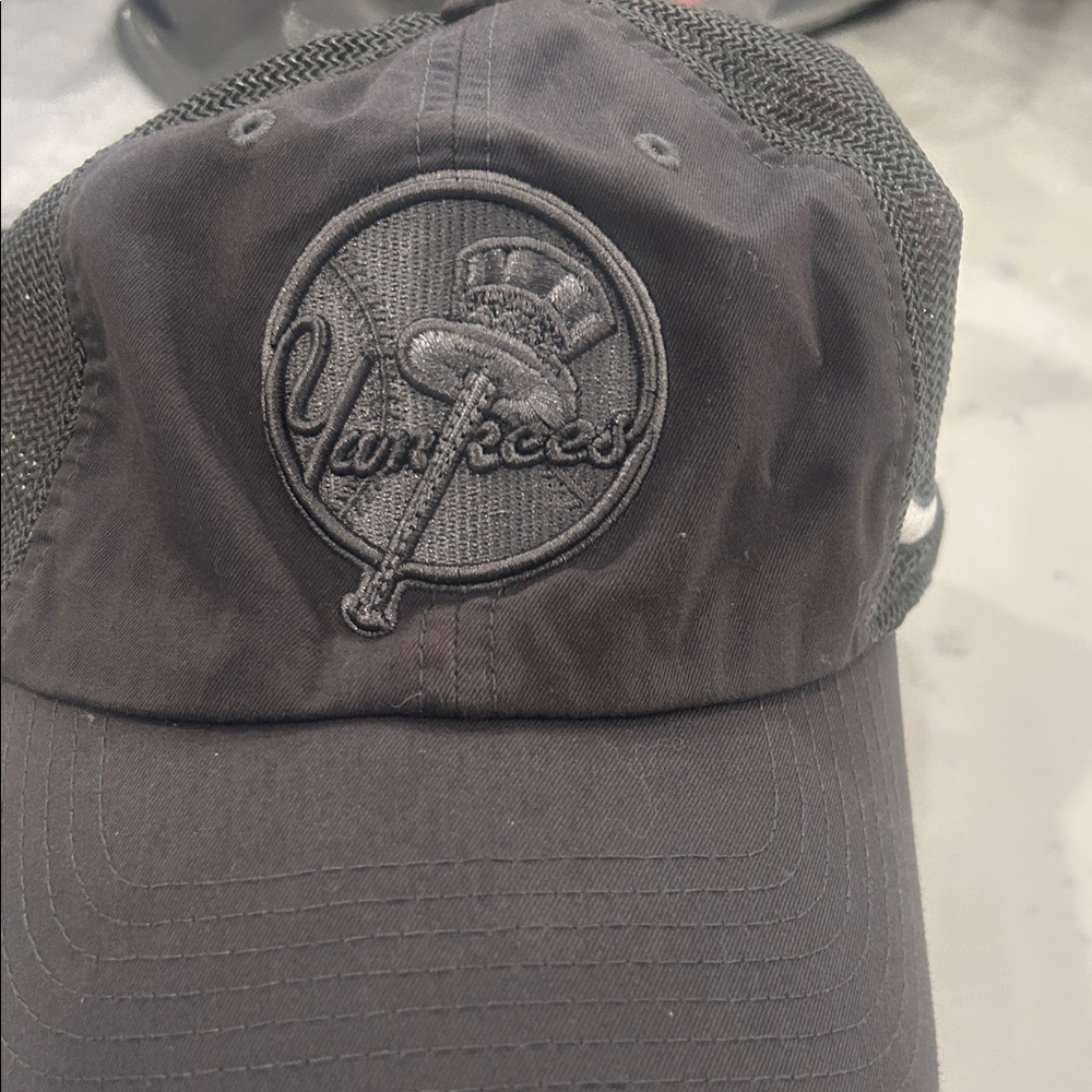 Nike MLB Yankees Black Cap
